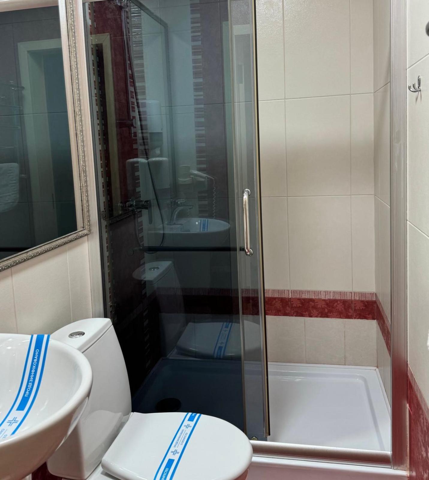 Hotel Veles Zolotonosha Extérieur photo