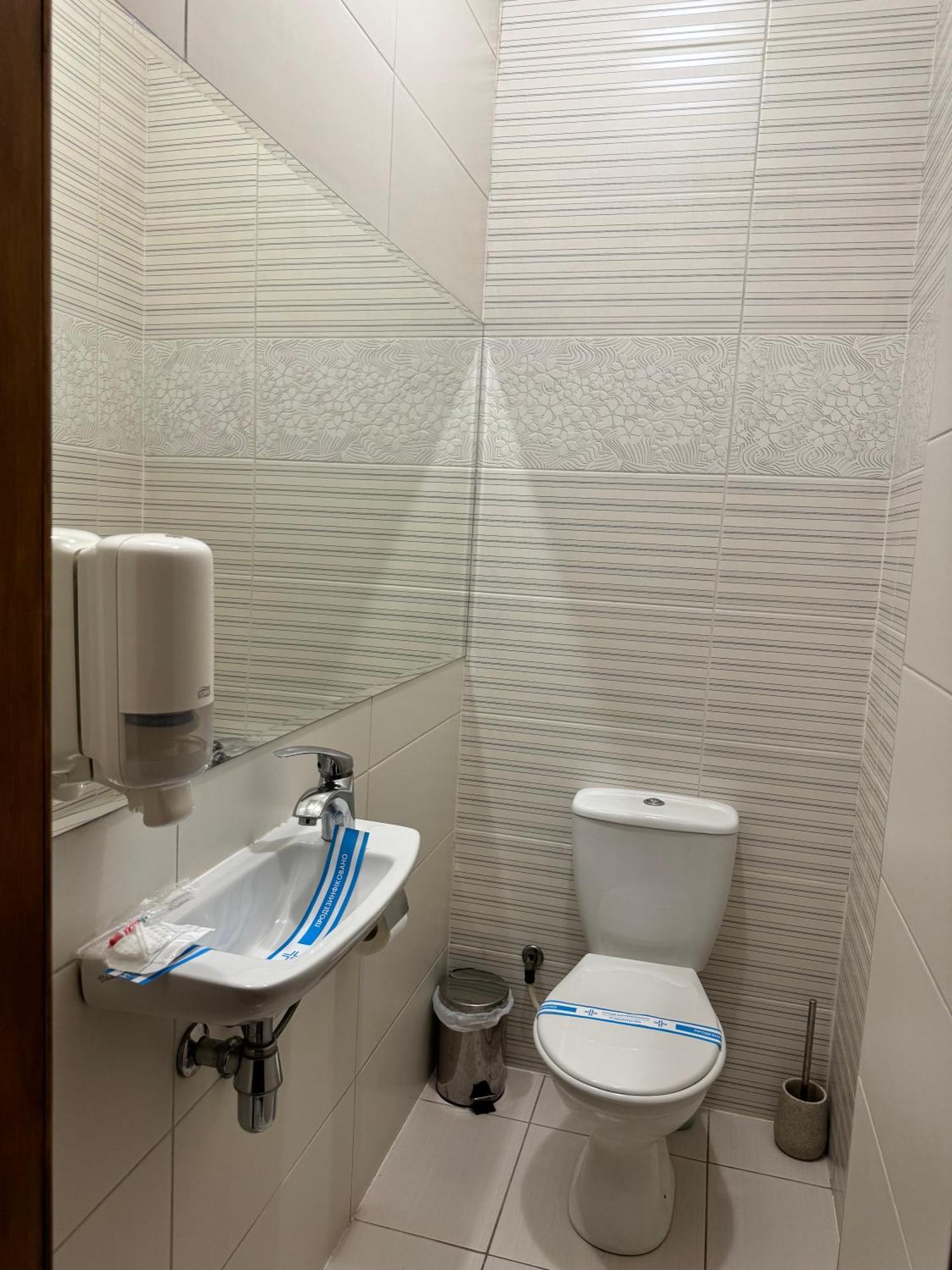 Hotel Veles Zolotonosha Extérieur photo