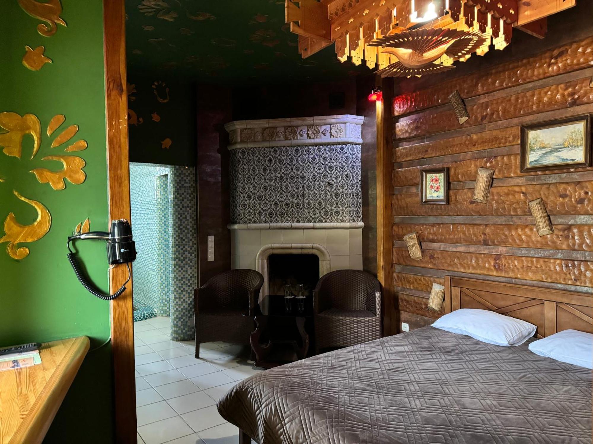 Hotel Veles Zolotonosha Extérieur photo